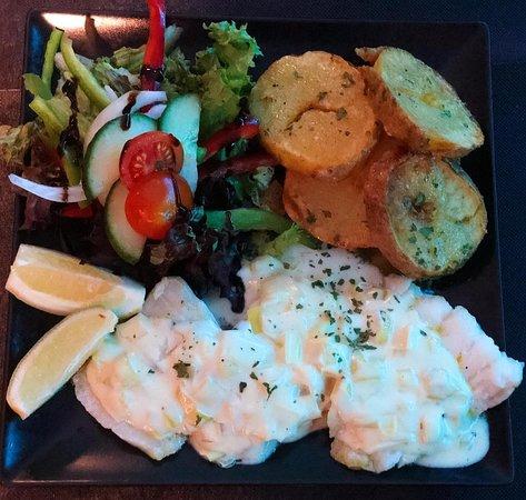 Restaurant & Bar 76